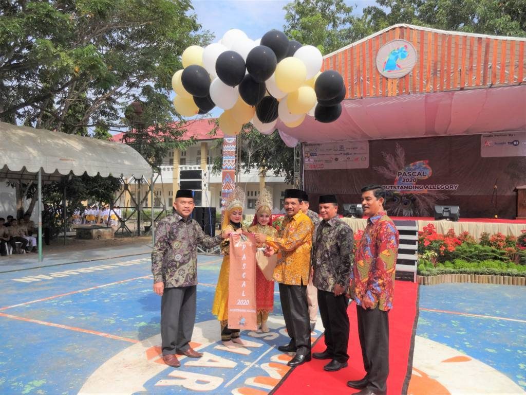 DSC06063 FILEminimizer 1024x768